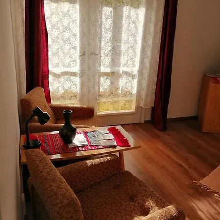 Retro Apartman Apartament